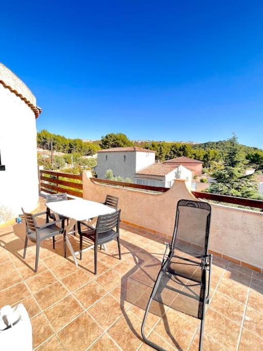 De 2 A 6 Personnes 3 Proche Aeroport Marseille Marignane -confortable - Et Equipe * Rognac